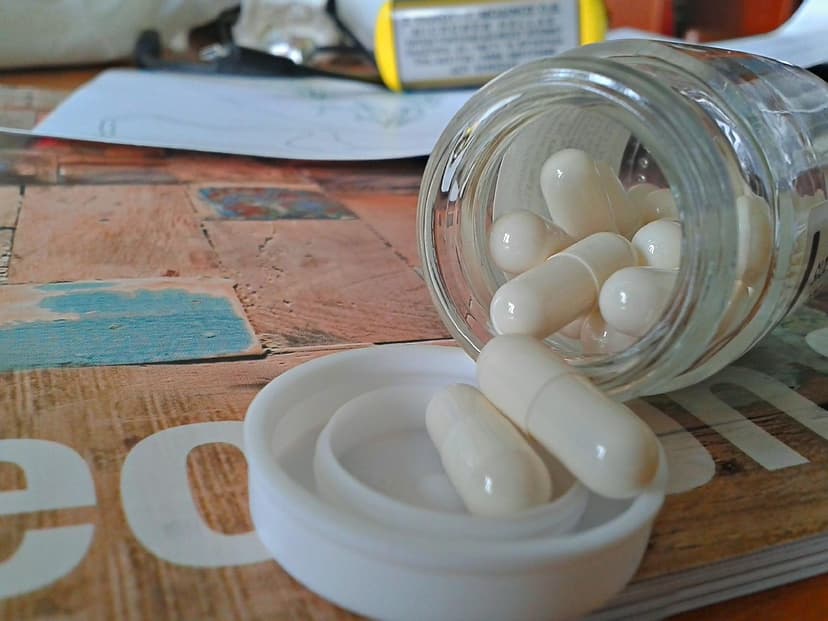 PET Jar with Cap – 250 ml, 83 mm